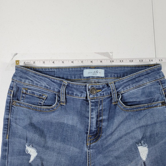 Judy Blue Jeans Distressed Ripped Blue Denim Straight Leg Women's Size - Picture 3 of 10